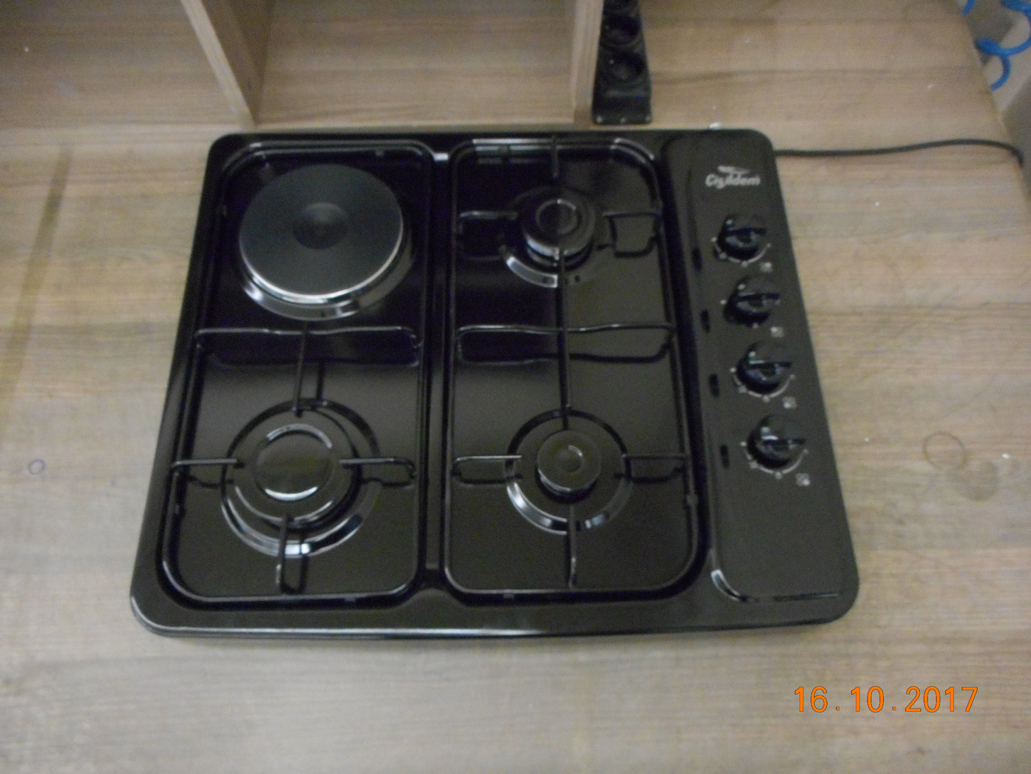 Four Burner 700 series